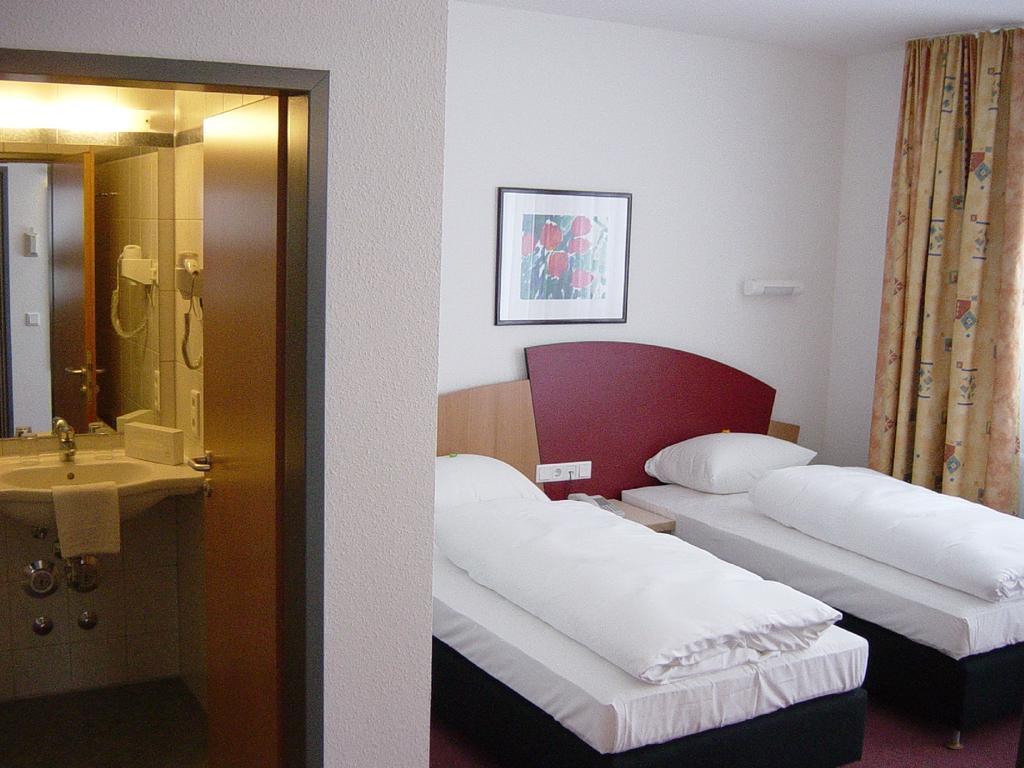 Arvena Reichsstadt Hotel Bad Windsheim Exterior photo